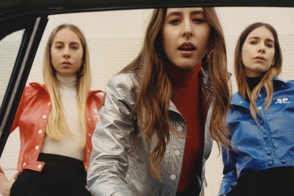 Kaliforniya Güneşi: Haim’den Something to Tell You