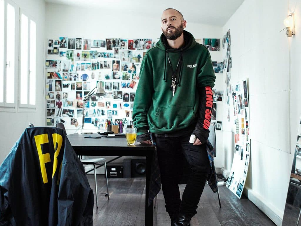 Demna Gvasalia, Vetements’a veda!