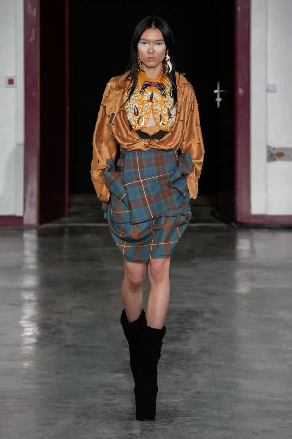 VIVIENNE WESTWOOD FW’24 – ETERNAL SUPREMACY